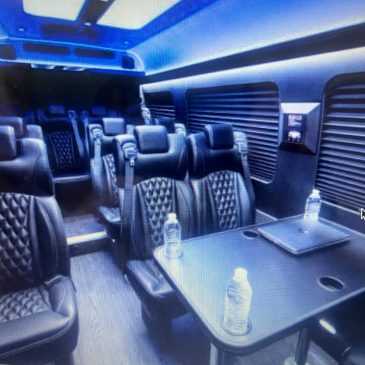 Thornton executive Sprinter Limousines hh